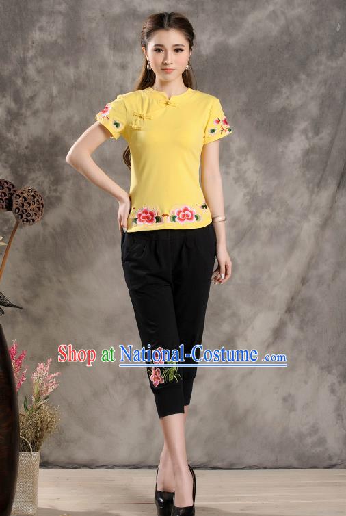 Traditional Ancient Chinese National Costume, Elegant Hanfu Shirt, China Tang Suit Embroidered Yellow Blouse Cheongsam Upper Outer Garment Clothing for Women