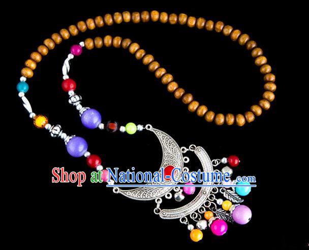 Traditional Chinese Zang Nationality Crafts, Hmong Handmade Tibet Log Beads Tassel Bells Sweater Chain, Tibetan Ethnic Minority Necklace Accessories Pendant for Women