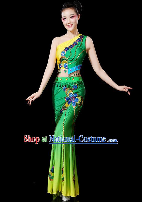 Traditional Chinese Dai Nationality Peacock Dancing Costume, Folk Dance Ethnic Paillette Fishtail Dress Uniform, Chinese Minority Nationality Dancing Green Clothing for Women