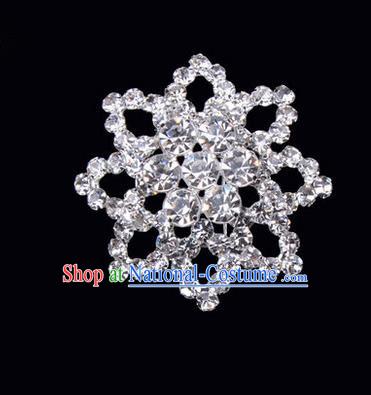 Chinese Ancient Peking Opera Jewelery Accessories, Traditional Chinese Beijing Opera Props Octagon Brooch Ornaments Hua Tan White Rhinestone Breastpin