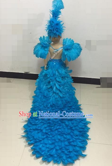 Top Grade Professional Performance Catwalks Feather Skirt, Traditional Brazilian Rio Carnival Samba Modern Fancywork Light Blue Feather Clothing for Kids