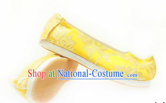 Chinese Ancient Peking Opera Young Lady Wedding Shoes, Traditional Chinese Ancient Princess Hanfu Cloth Shoes Bride Yellow Bow Shoes for Women