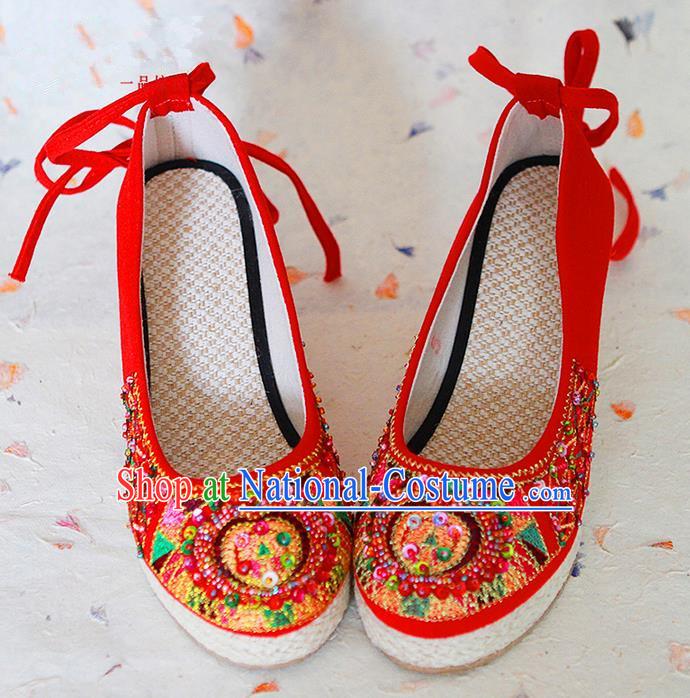 Traditional Chinese Wedding Shoes Xiuhe Red Shoes, Ancient Chinese Bride Embroidered Shoes for Women