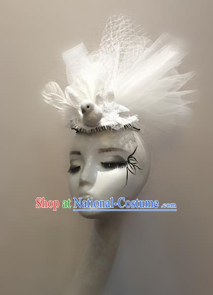 Top Grade Chinese Theatrical Traditional Ornamental Headwear, Brazilian Carnival Halloween Occasions Handmade Vintage White Veil Hair Accessories for Women