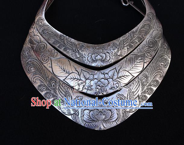 Traditional Handmade Chinese National Miao Nationality Sliver Necklace Exaggerate Collar for Women