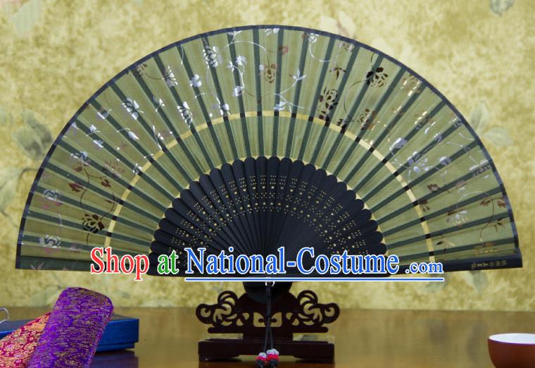 Traditional Chinese Handmade Crafts Two-segment Folding Fan, China Printing Rose Flowers Sensu Atrovirens Silk Fan Hanfu Fans for Women