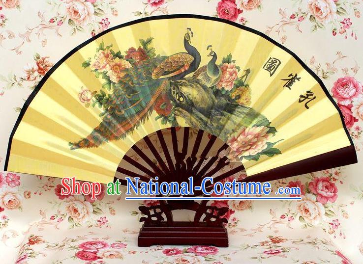 Traditional Chinese Crafts Peking Opera Folding Fan China Sensu Handmade Chinese Ink Painting Peacock Silk Fan for Men