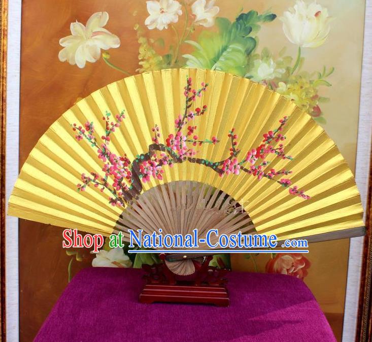 Traditional Chinese Crafts Peking Opera Folding Fan China Sensu Handmade Chinese Painting Plum Blossom Golden Paint Fan for Women