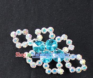 Traditional China Beijing Opera Young Lady Jewelry Accessories Collar Brooch, Ancient Chinese Peking Opera Hua Tan Diva Blue Crystal Breastpin