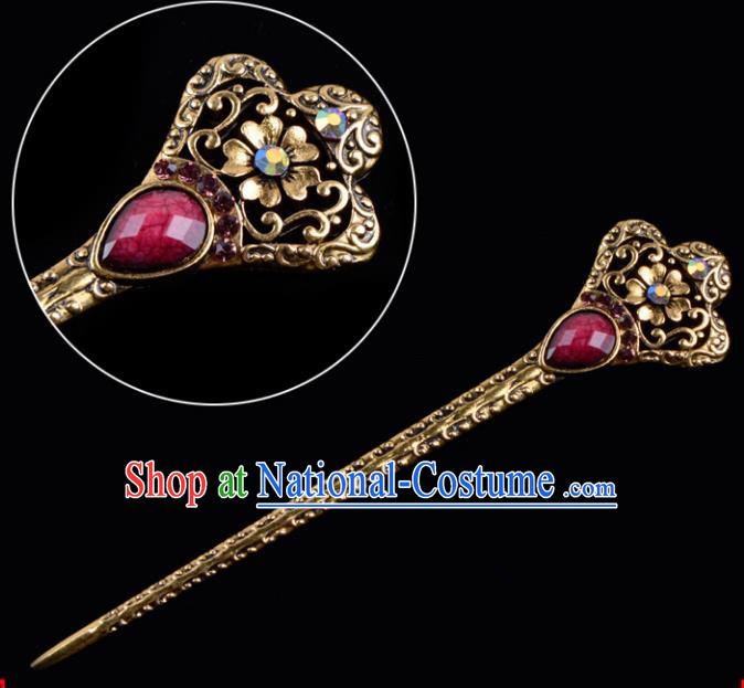 Traditional China Beijing Opera Hua Tan Pantaloon Hair Accessories Purple Hairpin, Ancient Chinese Peking Opera Women Hairpins Diva Kanzashi Headwear