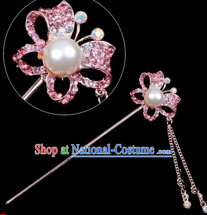 Traditional China Beijing Opera Hua Tan Hair Accessories Pink Crystal Butterfly Hairpin, Ancient Chinese Peking Opera Tassel Step Shake Women Hairpins Diva Temple Kanzashi Headwear