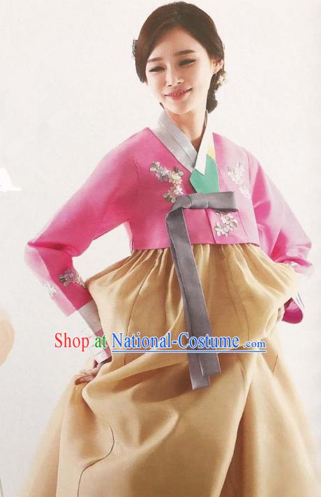 Traditional Korean Handmade Embroidery Bride Hanbok, Top Grade Korea Hanbok Wedding Pink Costume for Women