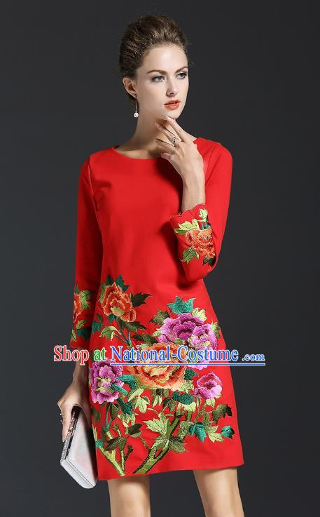 Top Grade Asian Chinese Costumes Classical Embroidery Peony Dress, Traditional China National Red Chirpaur Qipao for Women