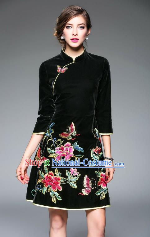 Top Grade Asian Chinese Costumes Classical Embroidery Butterfly Flowers Cheongsam, Traditional China National Middle Sleeve Chirpaur Dress Black Qipao for Women