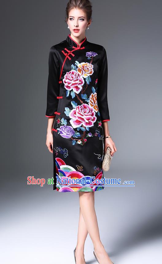 Top Grade Asian Chinese Costumes Classical Embroidery Peony Cheongsam, Traditional China National Embroidered Black Chirpaur Dress Qipao for Women