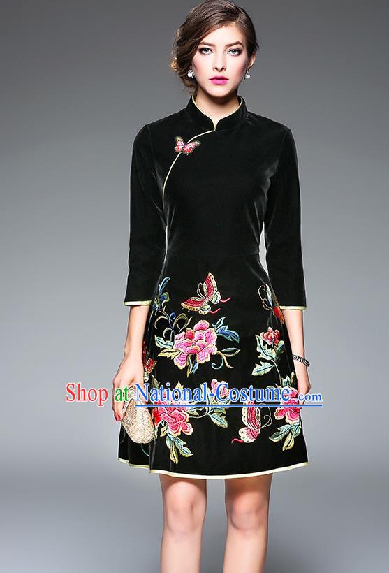 Top Grade Asian Chinese Costumes Classical Embroidery Butterfly Flowers Cheongsam, Traditional China National Black Chirpaur Dress Qipao for Women