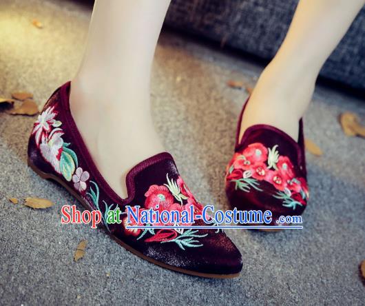 Traditional Chinese National Hanfu Embroidery Wintersweet Shoes, China Princess Purple Embroidered Shoes for Women