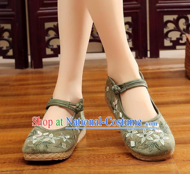 Traditional Chinese National Hanfu Embroidery Cherry Blossom Green Shoes, China Princess Embroidered Shoes for Women