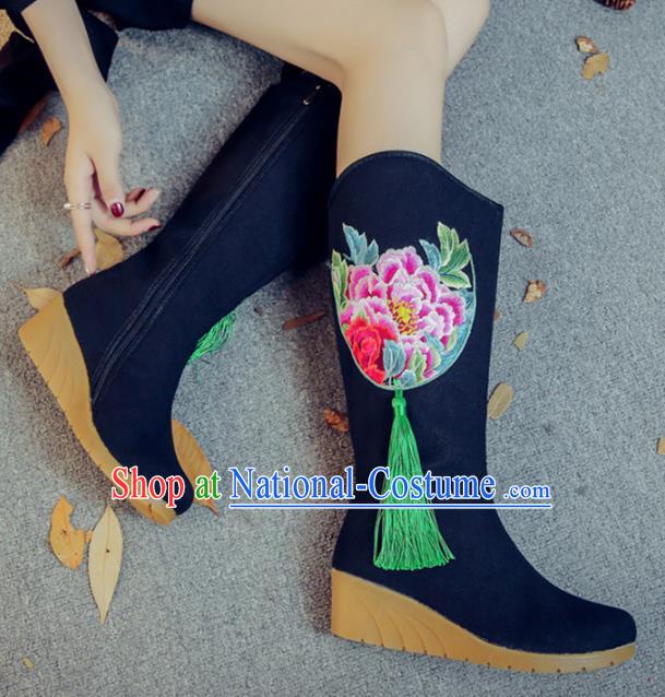 Traditional Chinese National Hanfu Embroidery Peony Black Boots, China Embroidered Shoes for Women