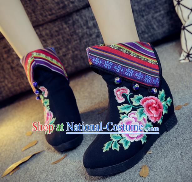 Traditional Chinese National Hanfu Embroidery Peony Black Boots, China Embroidered Shoes for Women