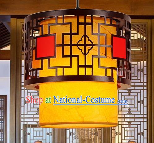 Traditional Chinese Handmade Wood Lantern Sheepskin Palace Lantern China Ceiling Palace Lamp