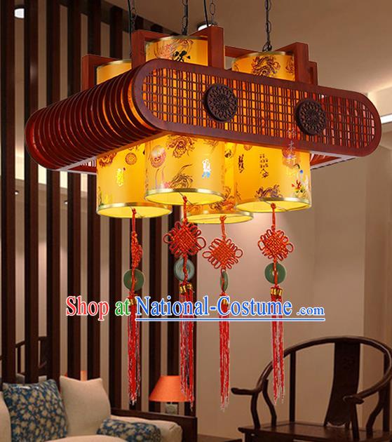 Traditional Chinese Handmade Wood Carving Sheepskin Lantern Classical Palace Lantern China Ceiling Palace Lamp