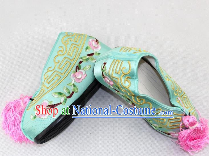 Chinese Traditional Beijing Opera Green Blood Stained Shoes Ancient Handmade Princess Embroidered Shoes for Women