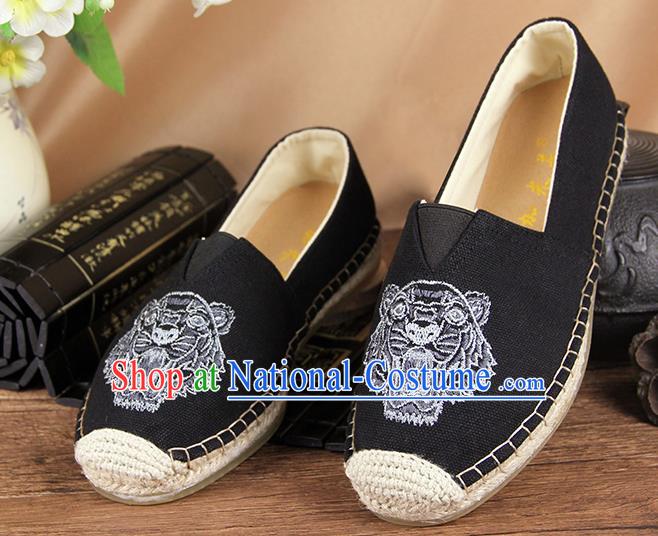 Chinese National Handmade Shoes Traditional Cloth Shoes Embroidery Tiger Black Shoes for Women