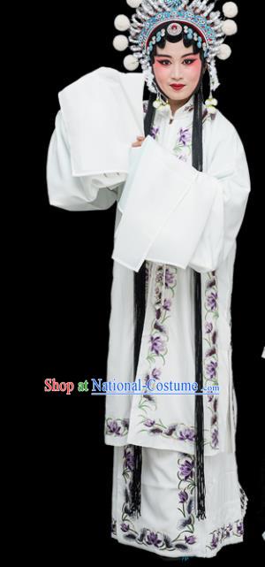 Chinese Traditional Peking Opera Diva Costumes Ancient Countess White Dress for Adults