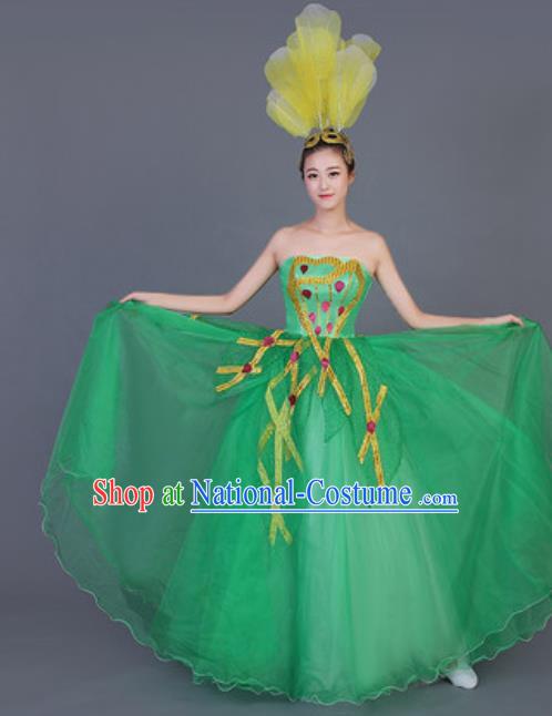 Traditional Chinese Fan Dance Folk Dance Costume Classical Yangko Dance Classical Dance Dress