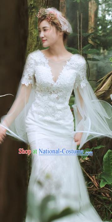 Top Performance Catwalks Costumes White Lace Wedding Dress Full Dress for Women