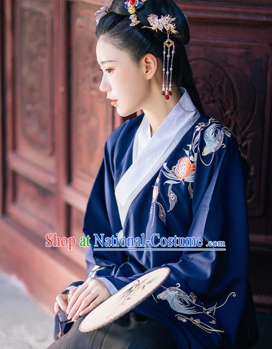 Chinese Ancient Palace Lady Hanfu Ming Dynasty Imperial Concubine Queen Embroidered Historical Costumes