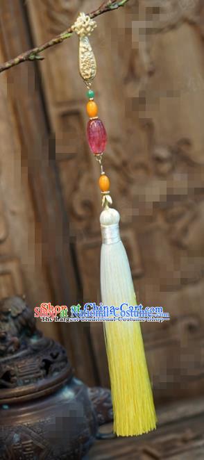 Chinese Traditional Palace Yellow Tassel Brooch Ancient Bride Hanfu Breastpin Jewelry Accessories for Women