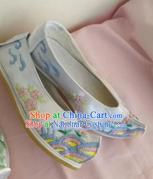 Chinese Traditional Hanfu Blue Shoes Embroidered Shoes Handmade Cloth Shoes for Women