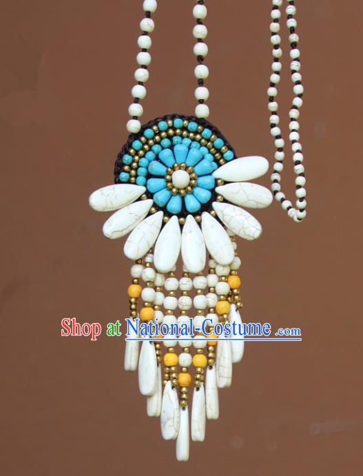 Chinese Traditional Jewelry Accessories Yunnan Minority White Turquoise Necklace for Women