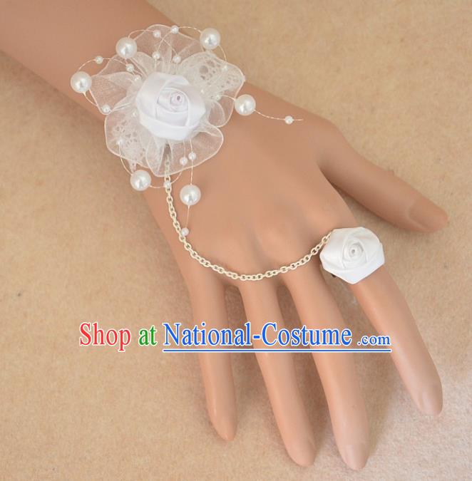 European Western Bride Vintage Jewelry Accessories Renaissance White Flower Bracelet with Ring for Women