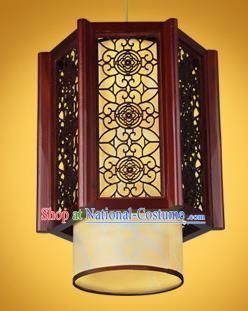 Chinese Classical Handmade Palace Lanterns Wood Carving Hanging Lantern Ancient Ceiling Lamp