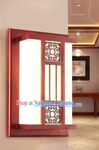 Traditional China Ancient Wall Lanterns Handmade Wood Carving Lantern Ancient Lamp