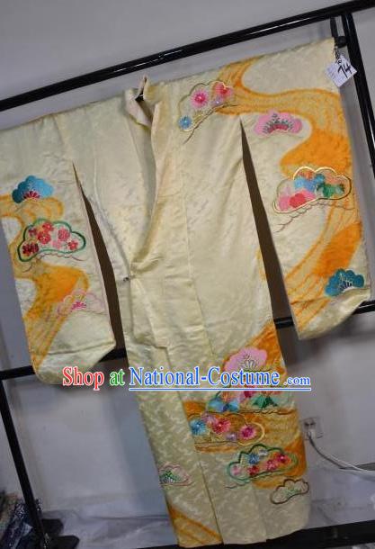 Japan Traditional Furisode Kimonos Costume Japanese Printing Flowers Golden Yukata Dress for Women