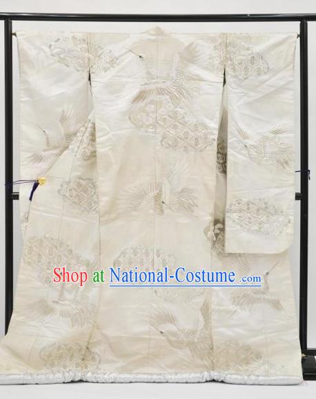 Japan Traditional Wedding Costume Vintage Furisode Kimonos Japanese Shiromuku Yukata Dress for Women