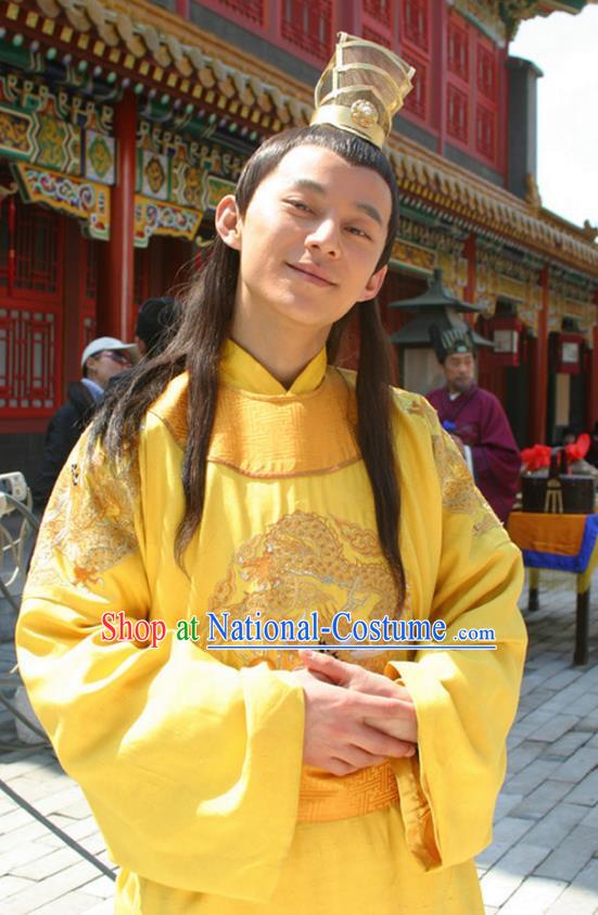 Traditional Chinese Ancient Ming Dynasty Emperor Zhengde Zhu Replica Costume Imperial Robe for Men