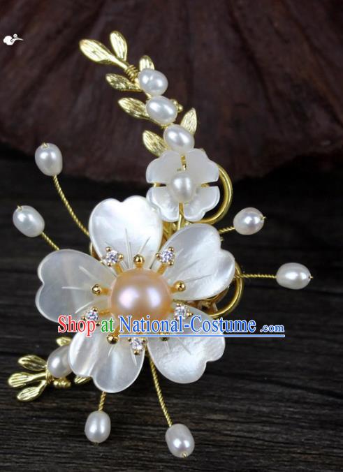 Chinese Ancient Handmade Accessories Shell Flower Brooch Hanfu Breastpin for Women