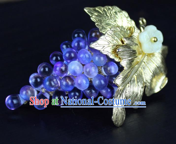 Chinese Ancient Handmade Accessories Crystal Grape Brooch for Women