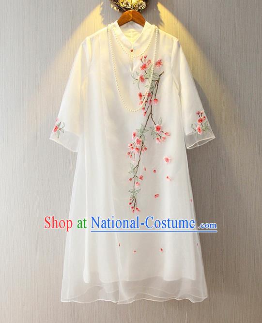 Chinese Traditional National Costume Cheongsam Tangsuit Embroidered White Dress for Women