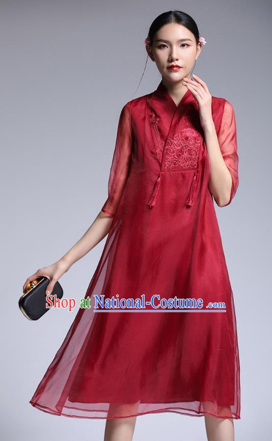 Chinese Traditional Tang Suit Embroidered Red Cheongsam China National Qipao Dress for Women