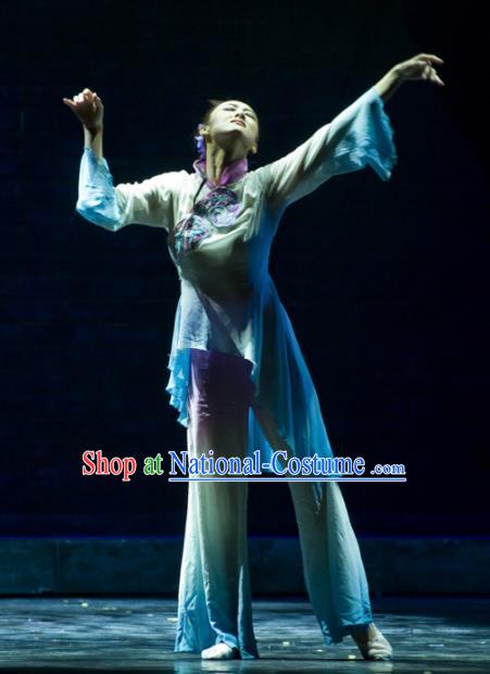 Chinese Traditional Classical Dance Costumes Stage Performance Fan Dance Clothing for Women