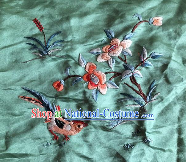 Chinese Traditional Handmade Embroidery Craft Embroidered Flowers Green Cloth Patches Embroidering Silk Piece