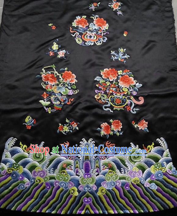 Chinese Traditional Handmade Embroidery Craft Embroidered Butterfly Peony Cloth Patches Embroidering Black Silk Piece