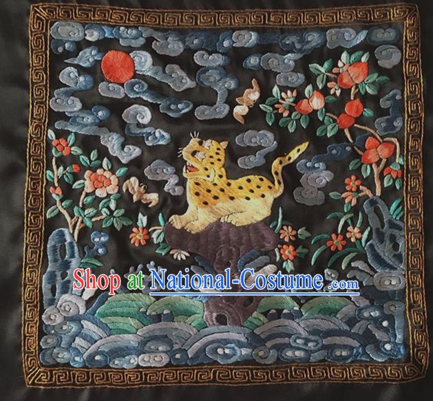 Chinese Traditional Embroidered Leopard Silk Patches Handmade Embroidery Craft