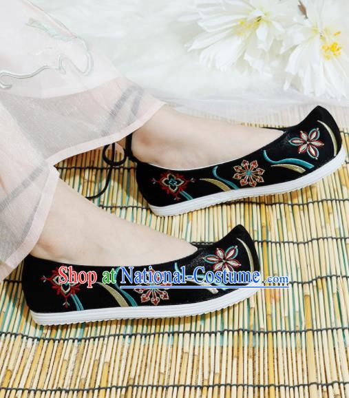 Chinese National Black Embroidered Shoes Ancient Traditional Princess Shoes Hanfu Shoes for Women